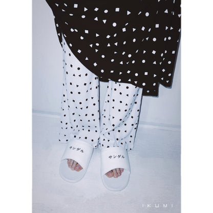 KATAKANA SANDALS