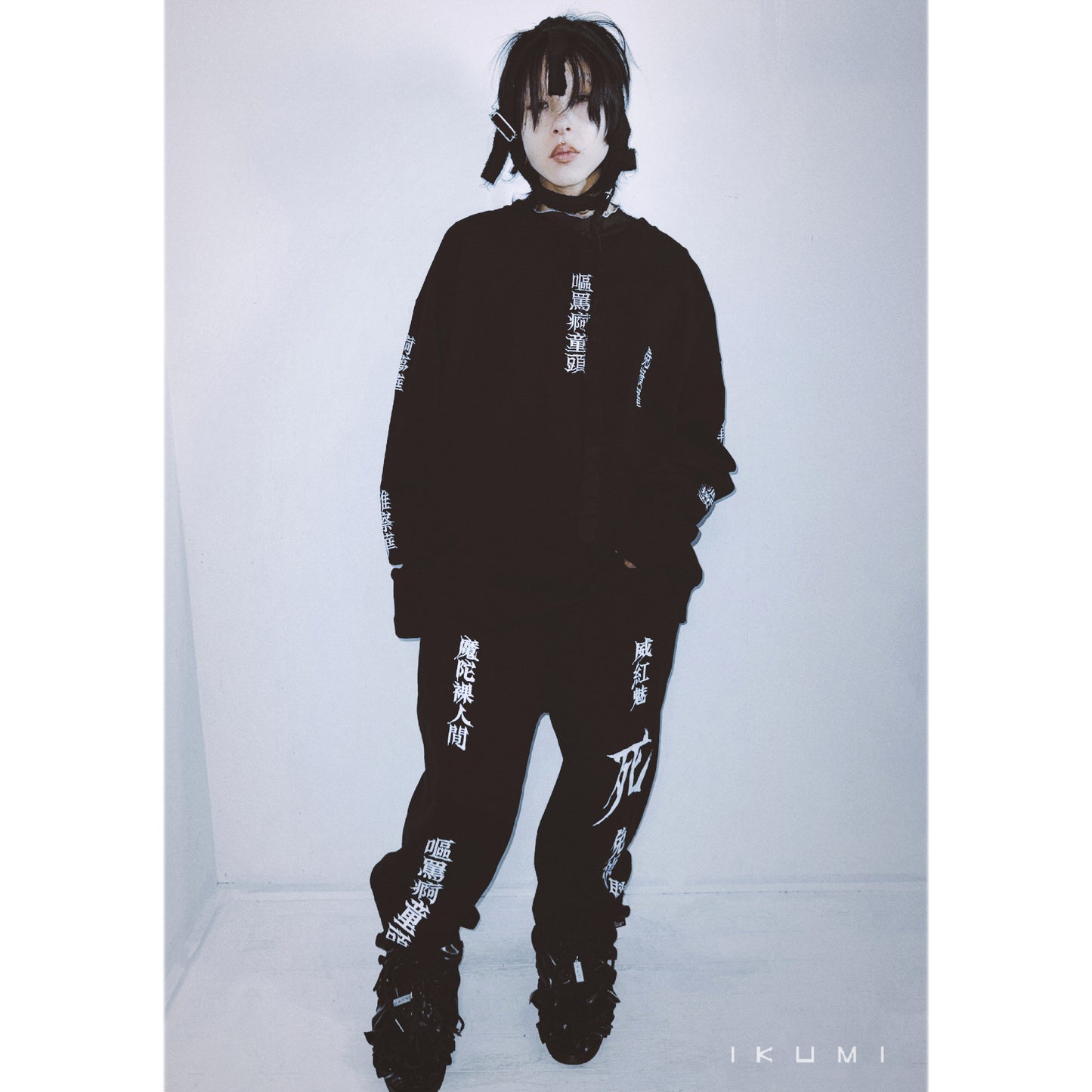 IKUMI×MADARANINGEN 殅葬 SWEAT PANTS