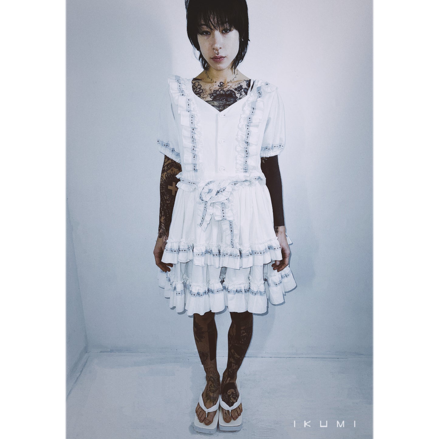 IKUMI MAID ONE PIECE