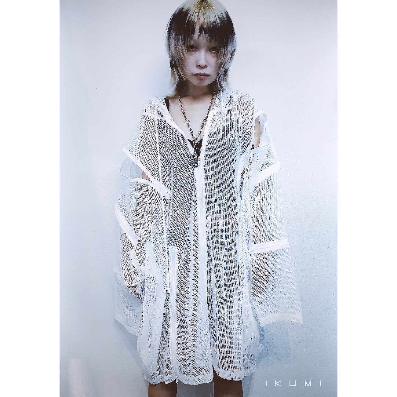 IKUMI MESH HOODIE