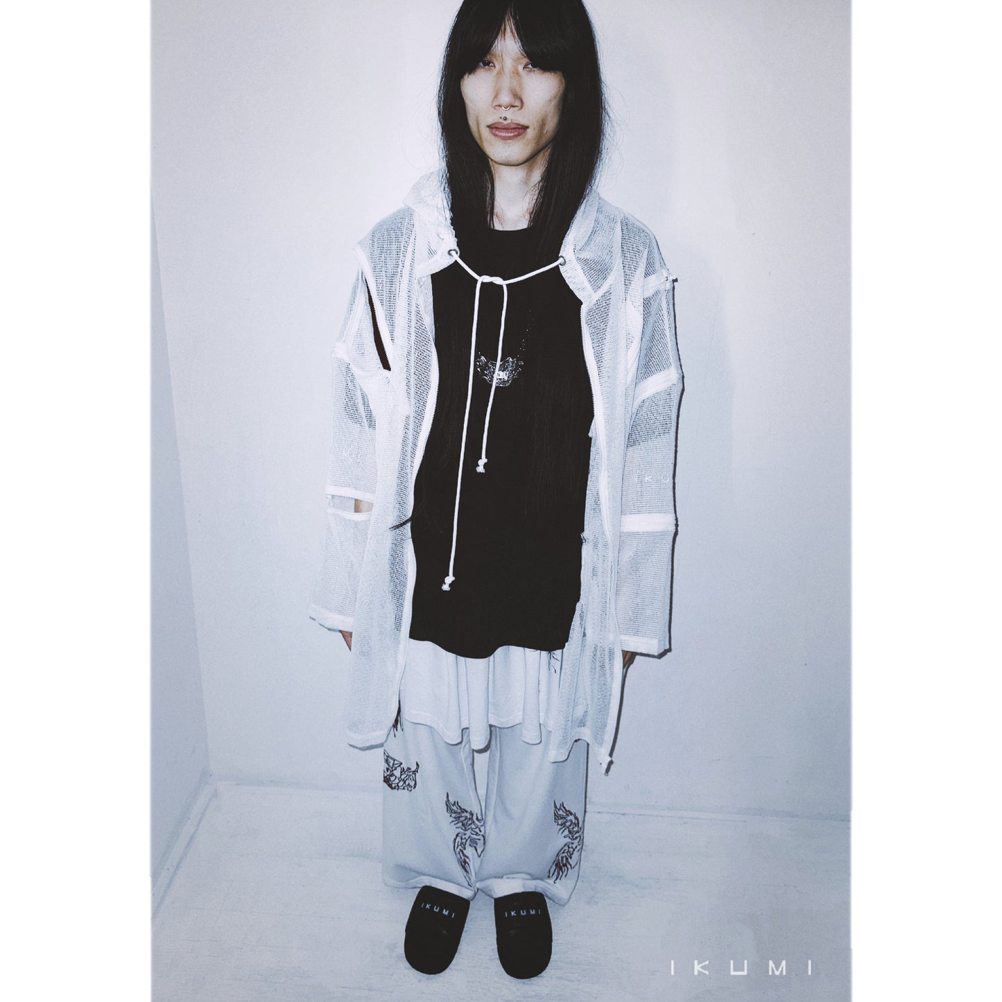 IKUMI MESH HOODIE