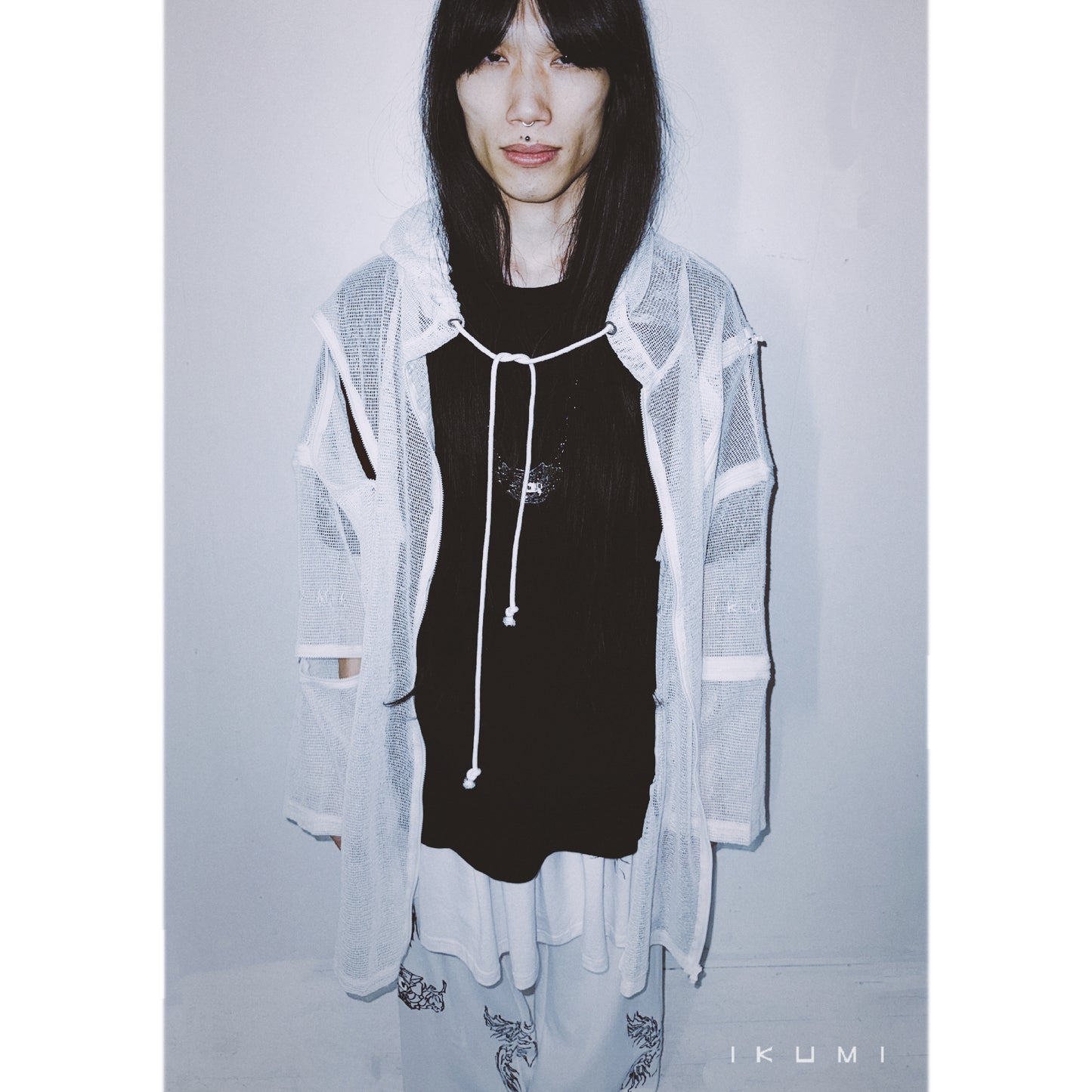 IKUMI MESH HOODIE