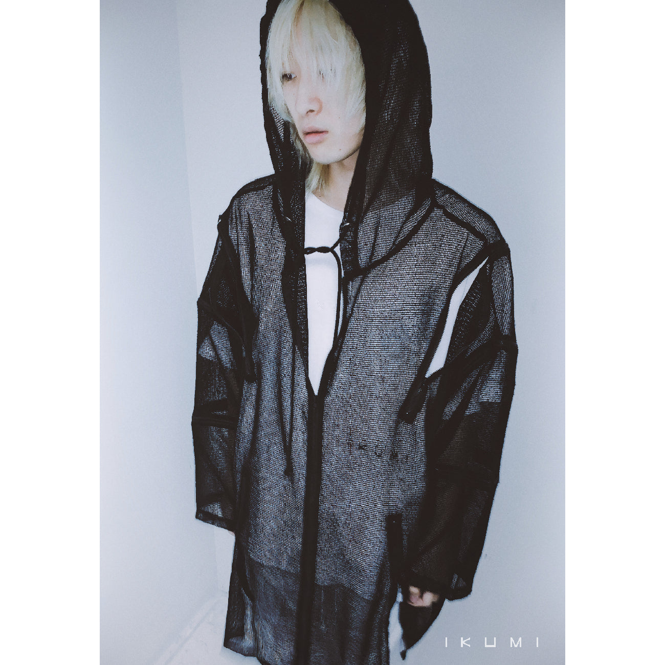 IKUMI MESH HOODIE