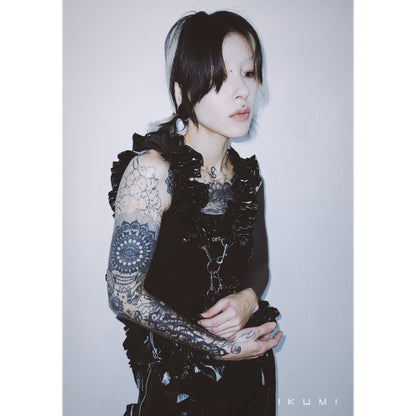 FRILL HARNESS