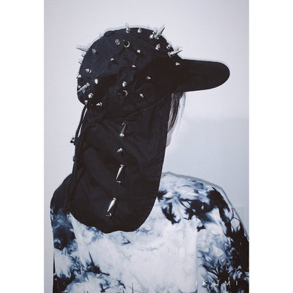 STUDDED CAP