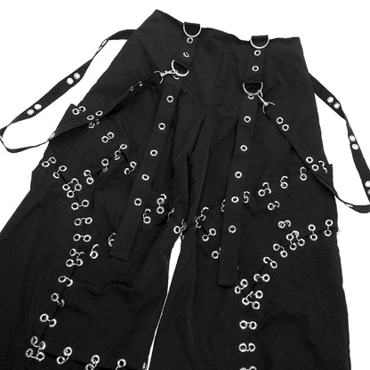 Durchbohrte lange Hose
