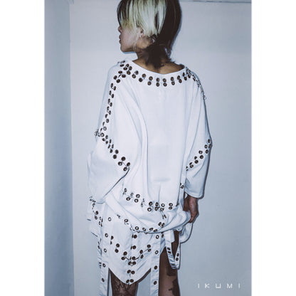 PIERCED MINI SKIRT