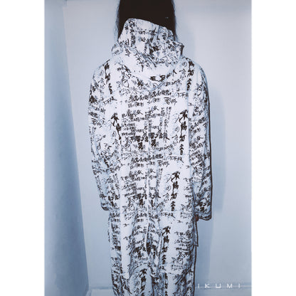 IKUMI×残響シ念展 企画書 HOODIE