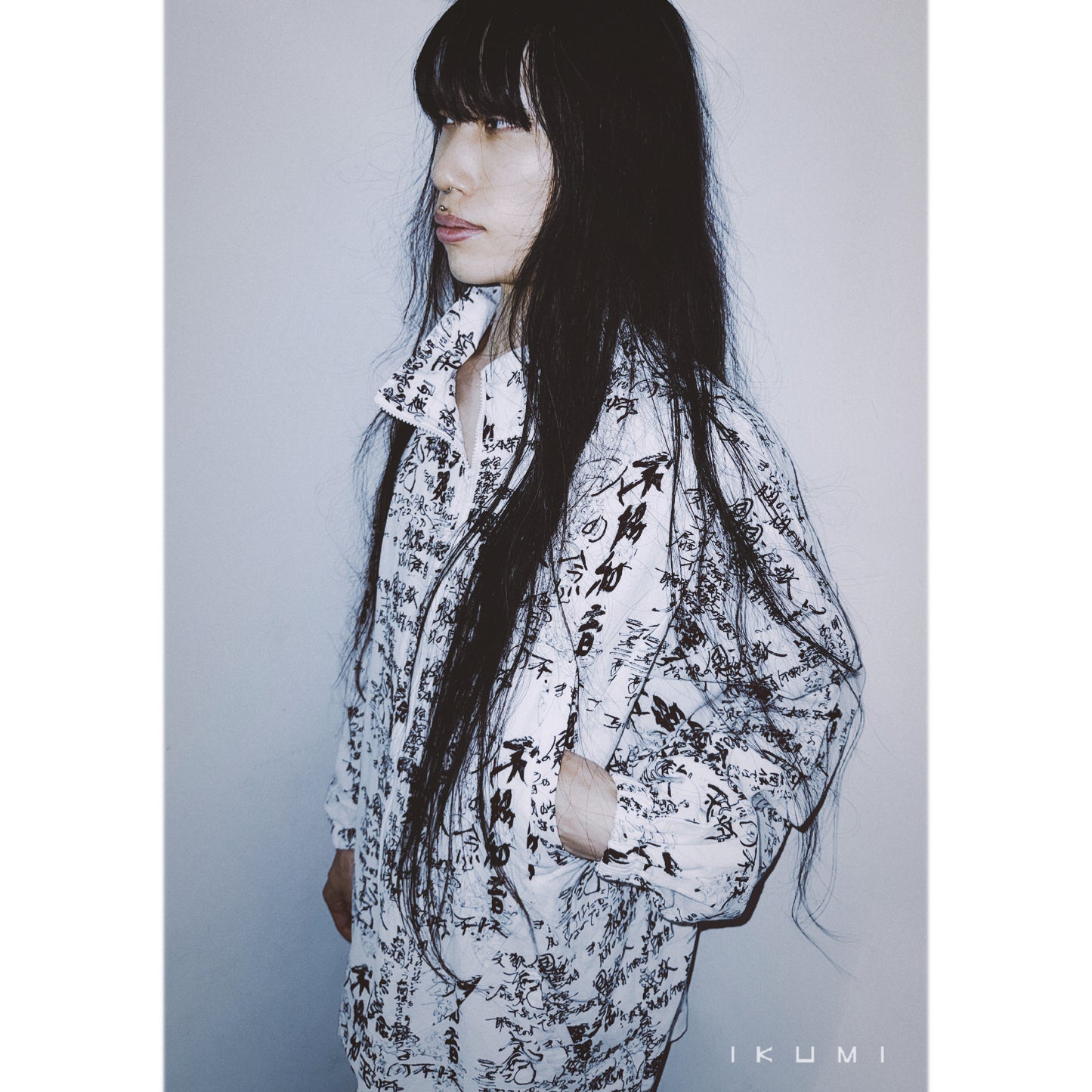 IKUMI×残響シ念展 企画書 JACKET
