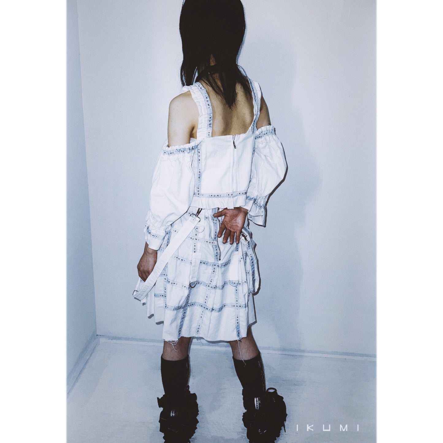 【SALE】IKUMI TAPE MINI SKIRT