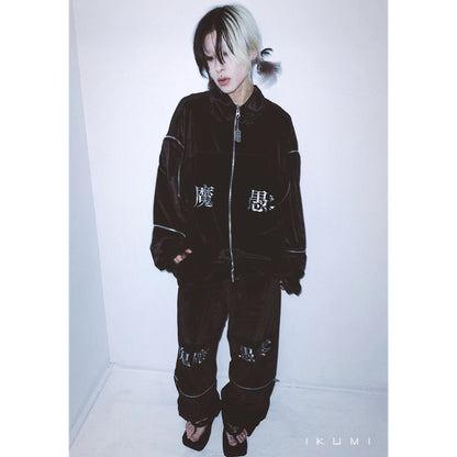 TEMPERAMENTAL JACKET