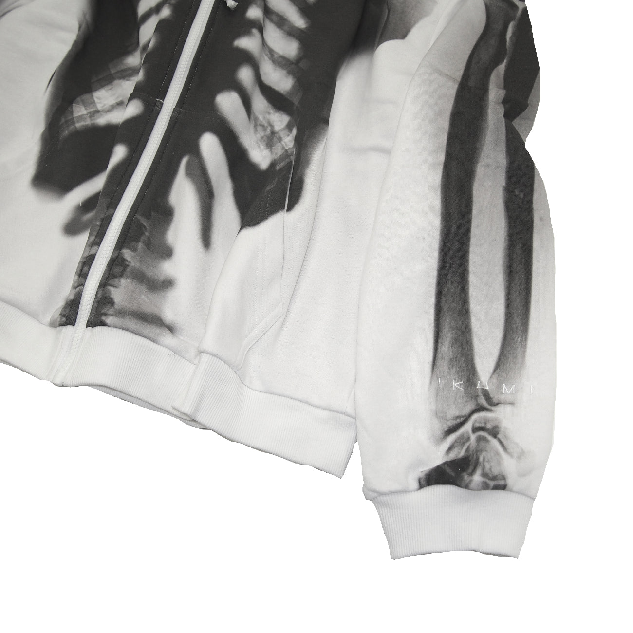 ［十周年企画第一弾商品］XRAY ZIP HOODIE