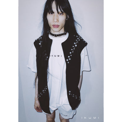 PIERCED ZIP VEST